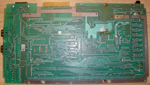 ATARI 800 XL - PAL V1 - Serial 72R3CG AT 8437070 B-394 - FRONT CA061854REV C PBT 394 - BACK 800XL C061851 REV C MADE IN HONG KONG APC TVO 0384  - BACK